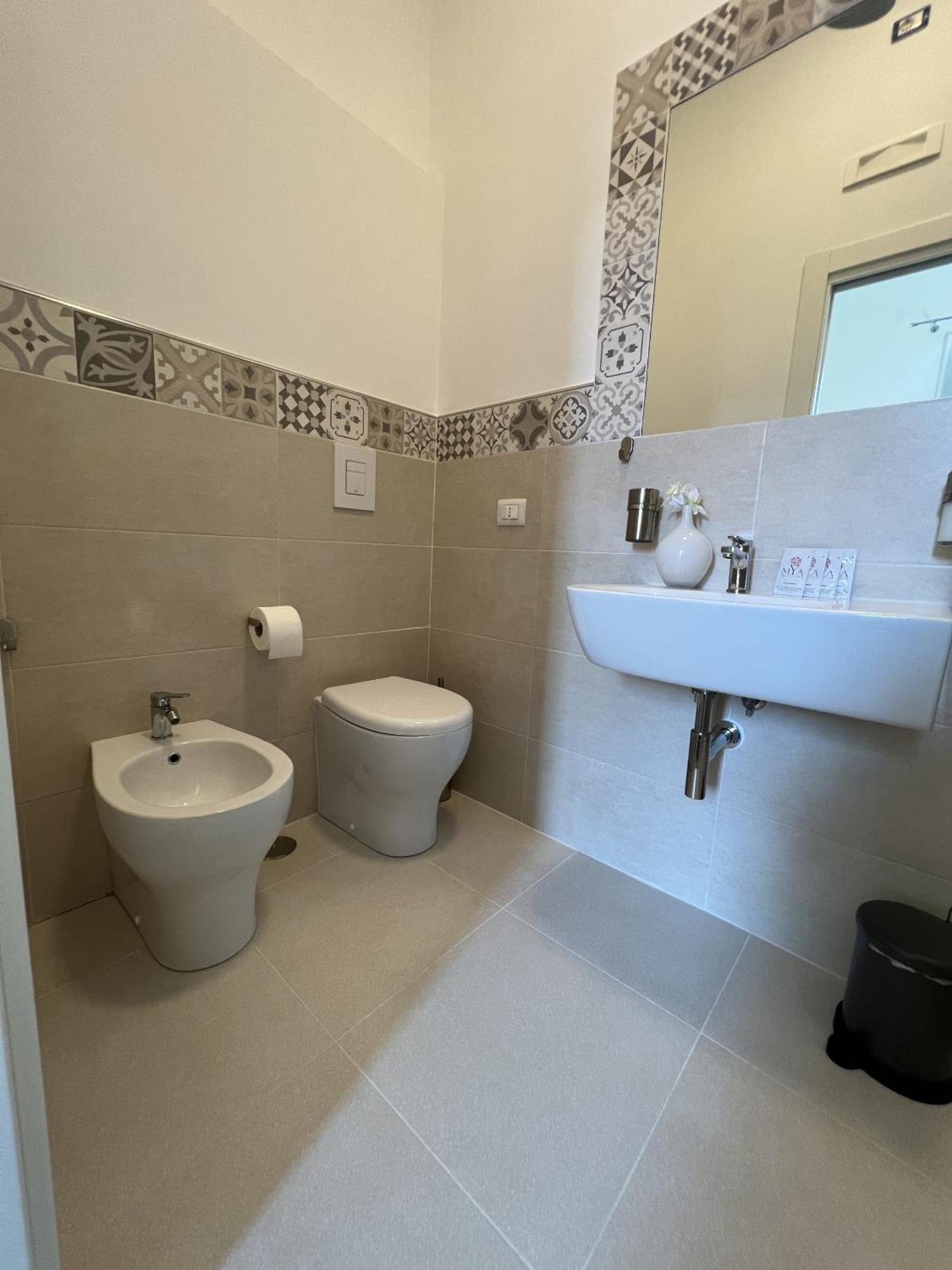 Bonadies64 B&B 살레르노 객실 사진